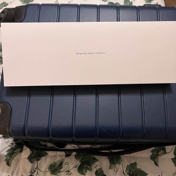 Original new Apple Magic Keyboard with mouse - Picture 5 of 5